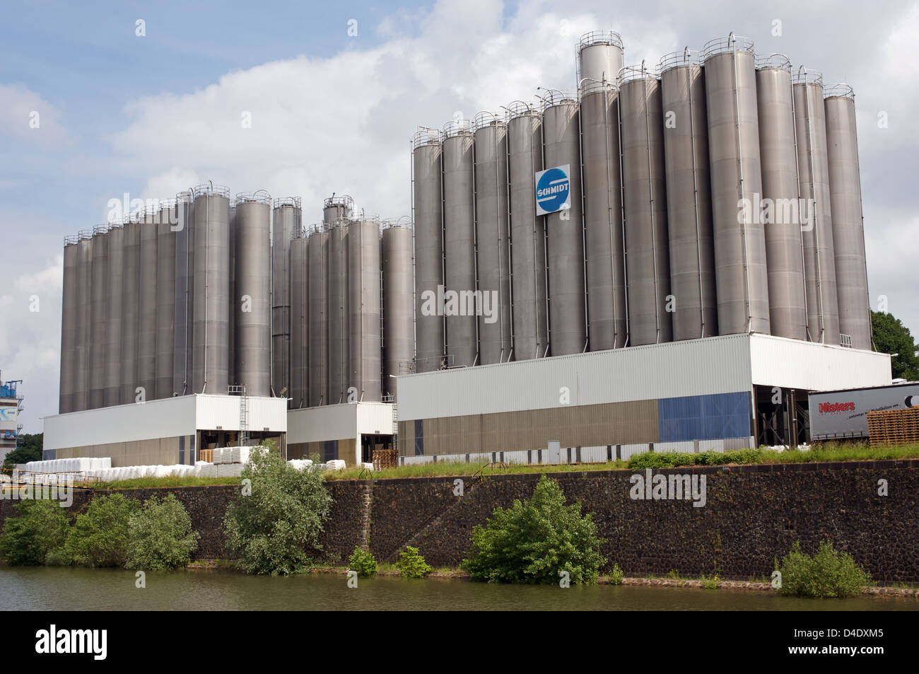 Schmidt storage tanks hi-res stock photography and images - Alamy
