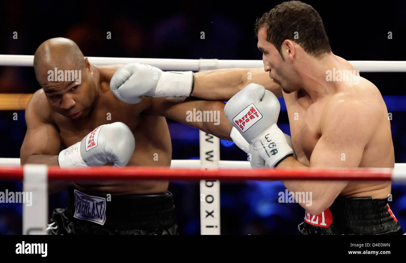 German-Armenian WBA cruiserweight champion Firat Arslan (R) defends his ...