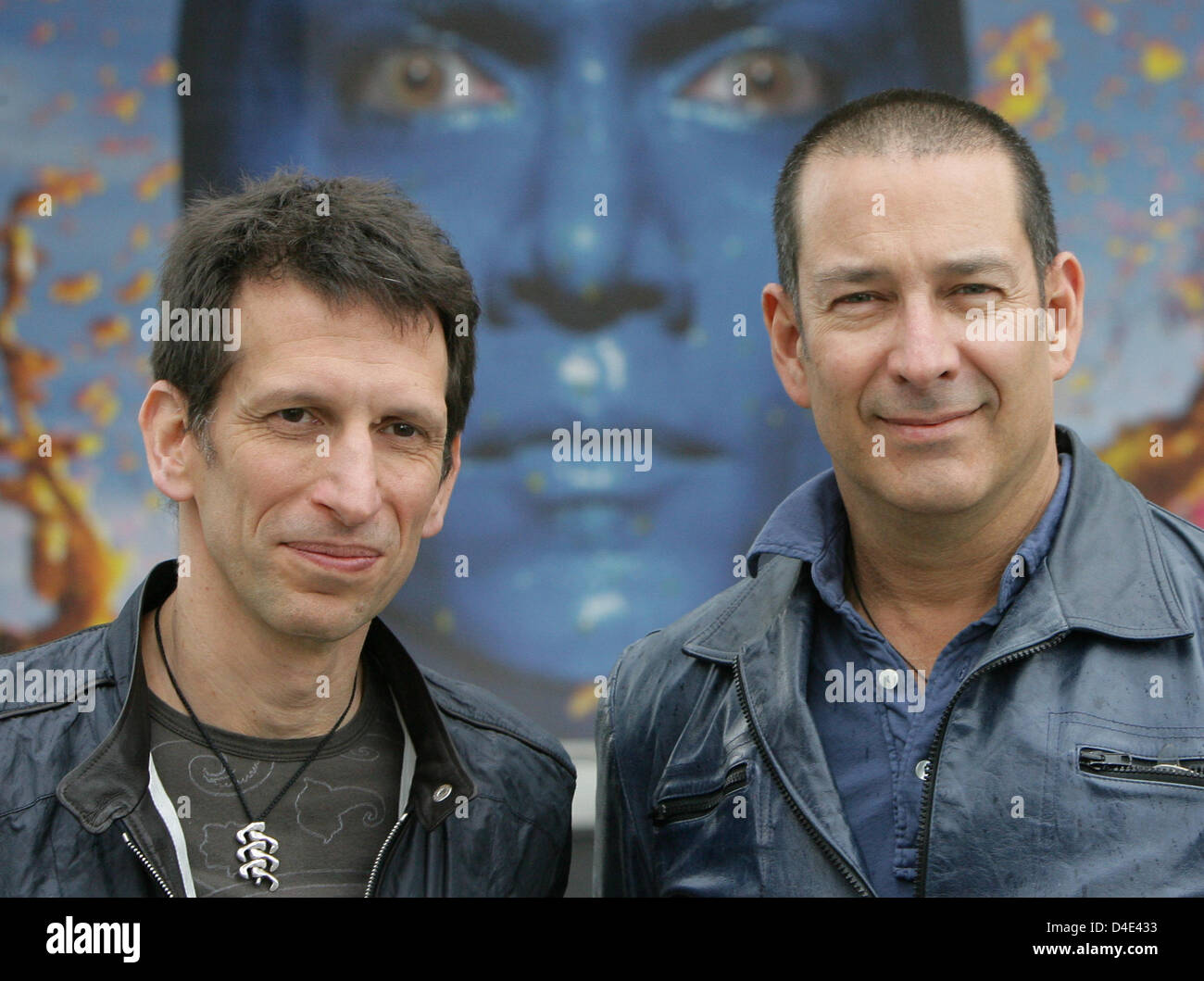 Matt Goldman (L) and Phil Stanton (R) of Blue Man Group pose for photos in  Berlin, Germany, 16 May 2008. After four years on stage with 1.5 million  spectators, the Blue Man