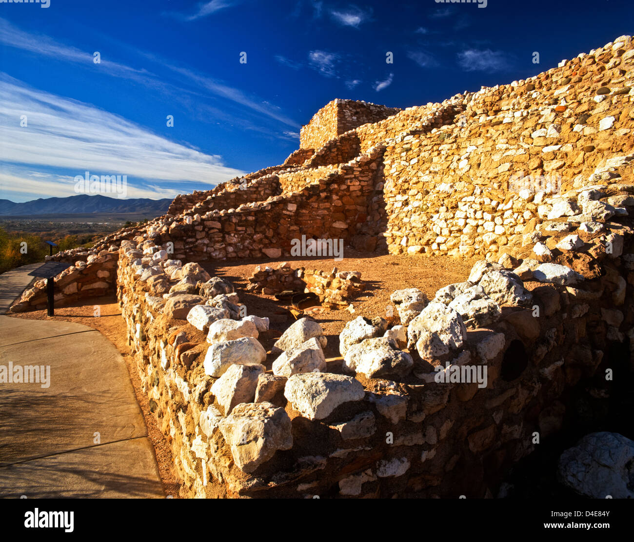 Tuzigoot National Monument, Sinagua people lived here from 1125-1400 AD. 77 ground floor rooms. Stock Photo