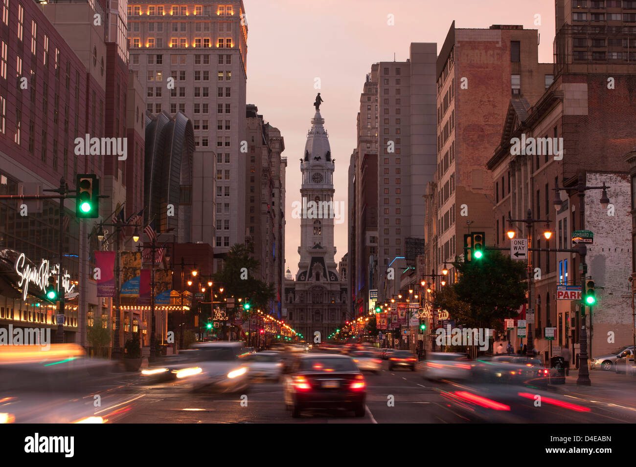 CITY HALL BROAD STREET DOWNTOWN PHILADELPHIA PENNSYLVANIA USA Stock Photo