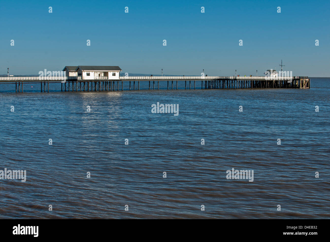 welsh-piers-high-resolution-stock-photography-and-images-alamy