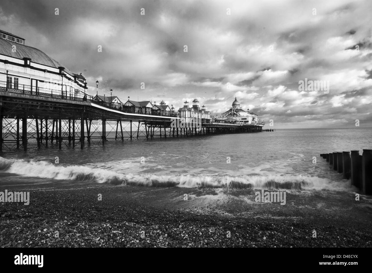 Eastbourne pier in the late afternoon in winter (before the fire which destroyed the old ballroom in summer 2014) Stock Photo