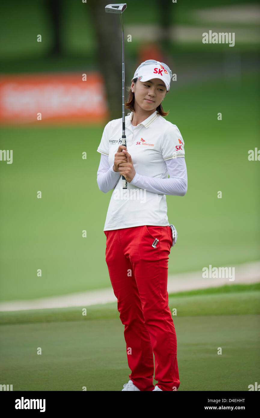 Na Yeon Choi (KOR), MARCH 3, 2013 - Golf : Na Yeon Choi of South Korea  looks dejected after missing a putt during the final round of the the HSBC  Women's Champions