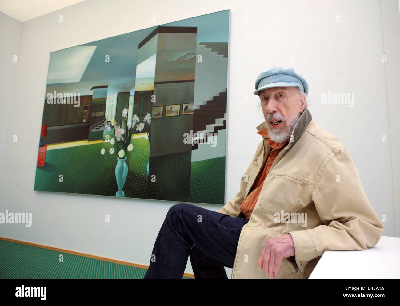 British painter and graphic artist Richard Hamilton is pictured in his exhibition 'virtuelle Raeume' ('virtual rooms') in the Kunsthalle in Bielefeld, Germany, 21 May 2008. The exhibition runs from 25 May through 10 August 2008. Photo: OLIVER KRATO Stock Photo