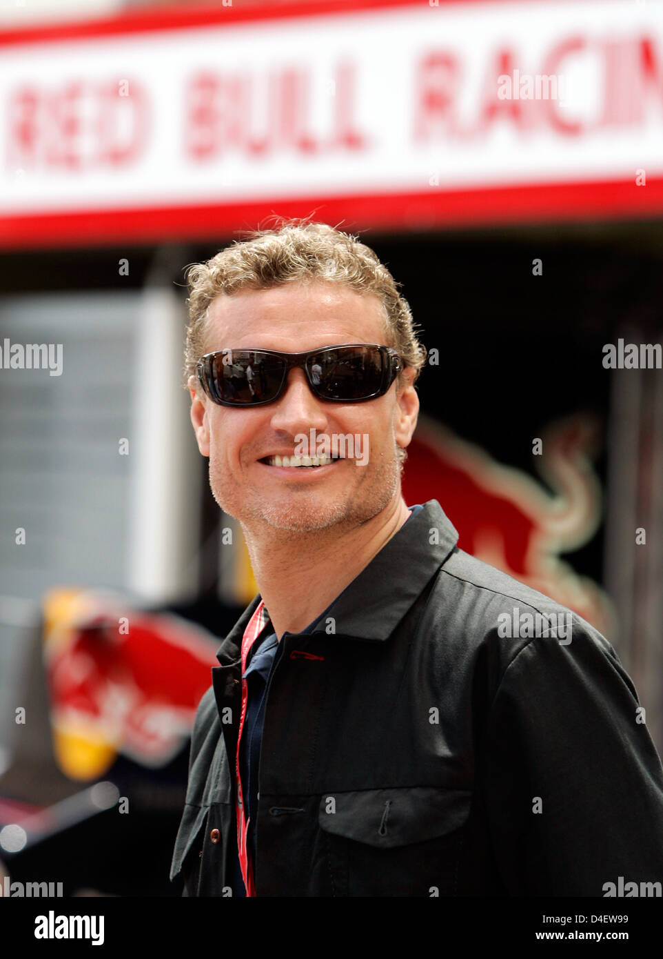 Scottish Formula One driver David Coulthard of Red Bull smiles in the pitlane in Monte Carlo, Monaco, 21 May 2008. The Grand Prix will take place on 25 May 2008. Photo: FRANK MAY Stock Photo