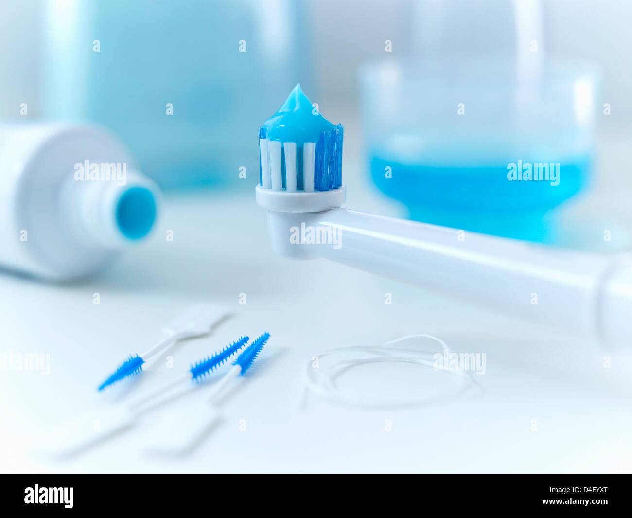 Toothbrush toothpaste mouthwash hires stock photography and images Alamy