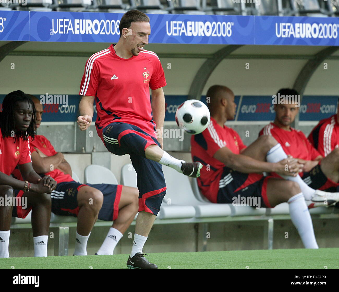 French national team player Franck Ribery plays with a ball during the ...