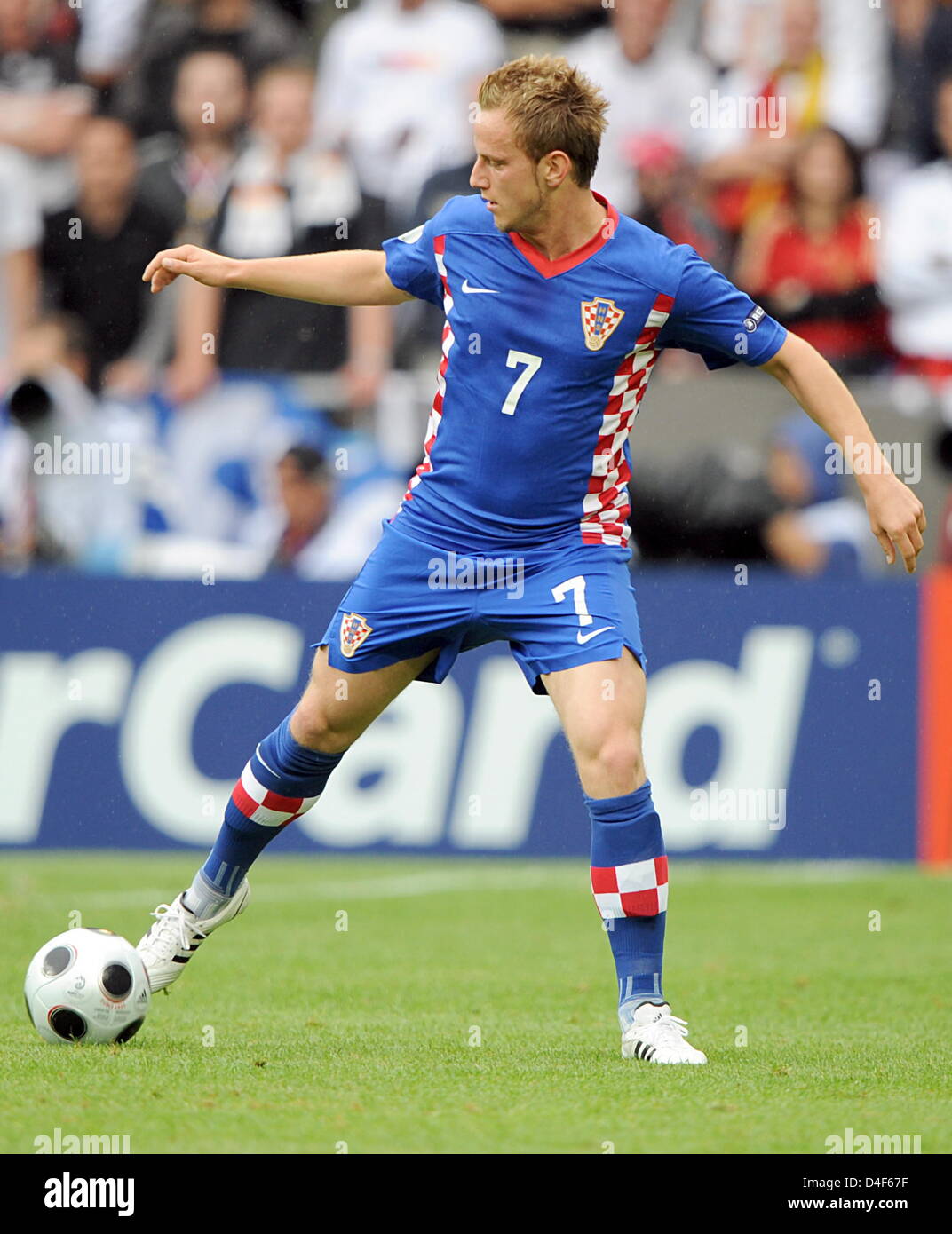 Croatian Ivan Rakitic plays the ball during the EURO 2008 preliminary round group B soccer match between Croatia and Germany at the Woerthersee stadium in Klagenfurt, Austria, 12 June 2008. Croatia won 2-1. Photo: Achim Scheidemann dpa +PLEASE NOTE UEFA RESTRICTIONS PARTICULARLY IN REGARD TO SLIDE SHOWS AND ÒNO MOBILE SERVICESÒ+ +++###dpa###+++ Stock Photo