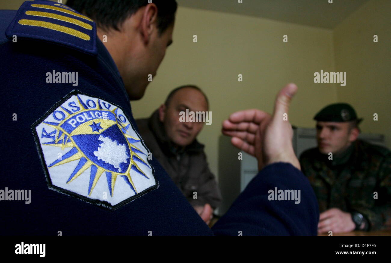German Bundeswehr soldiers chat with Kosovar police officers in Prizren ...