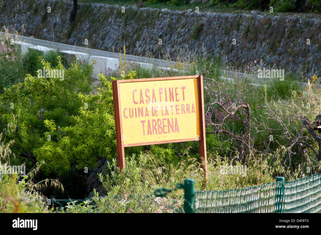 Spanish Road Sign Stock Photo - Alamy