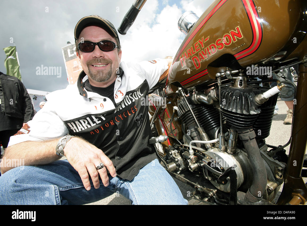 Bill Davidson, great-grandson of 'Harley-Davidson' company founder ...