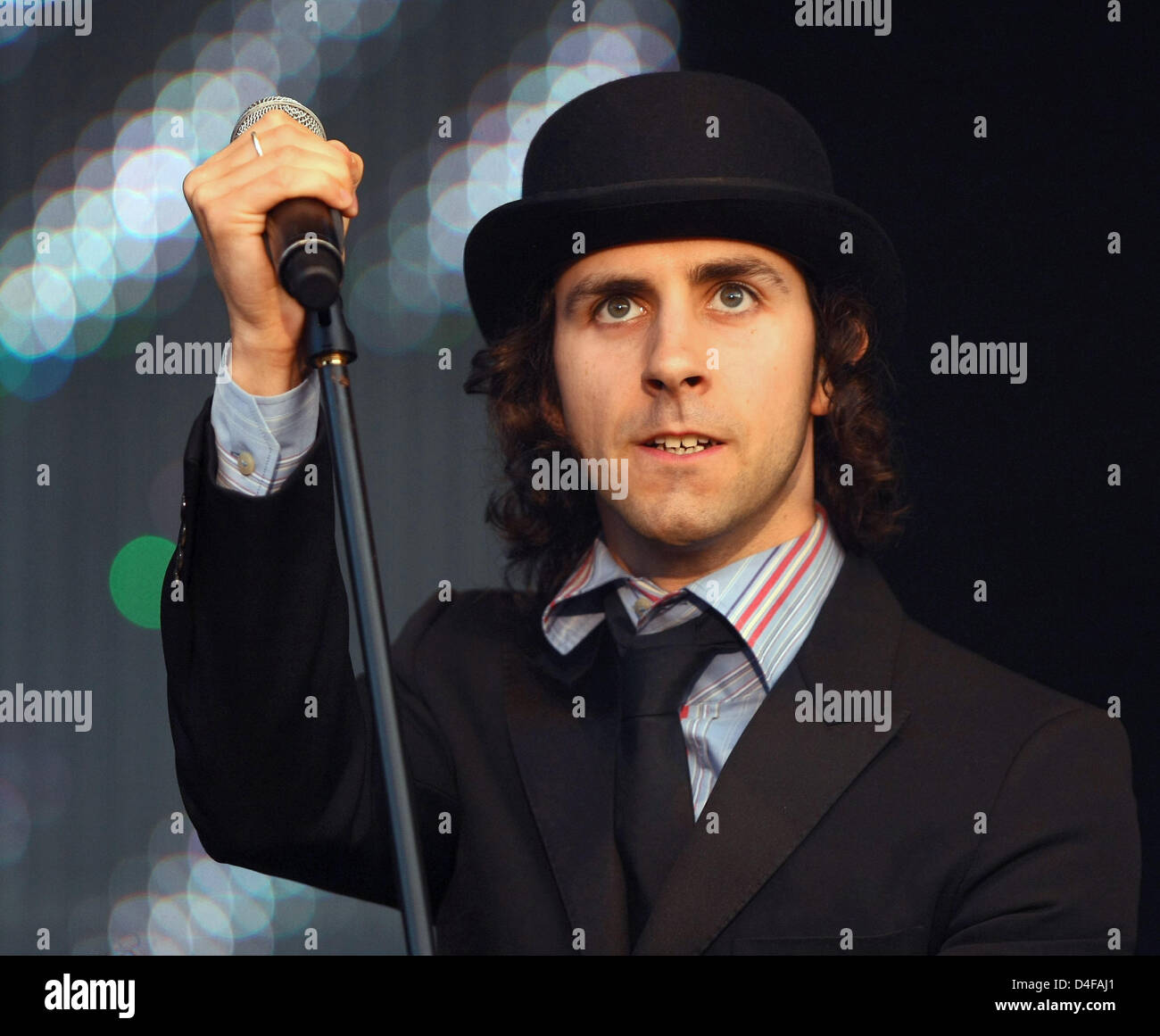 Lead singer of the British band 'Maximo Park' Paul Smith performs at the  Southside Festival 2008 in Neuhausen ob Eck, Germany, 22 June 2008. 45,000  visitors attended the three-day music festival. Styles