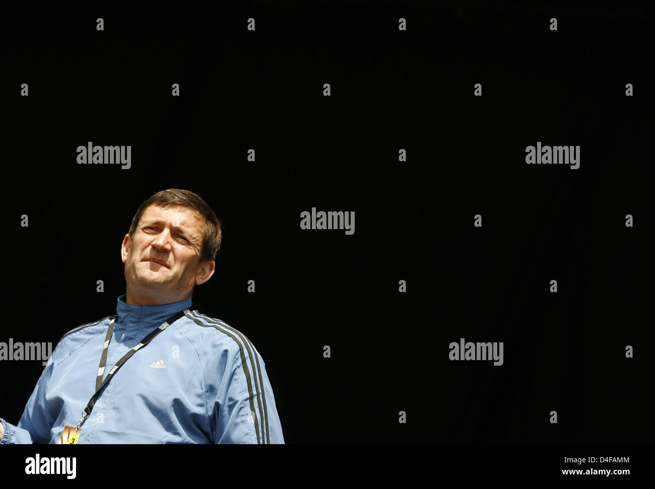 Former lead singer of the British band 'The Housemartins' and former band member of 'The Beautiful South' Paul Heaton performs at the Hurricane Open Air Festival in Scheessel, Germany, 22 June 2008. Photo: Sebastian Widmann Stock Photo