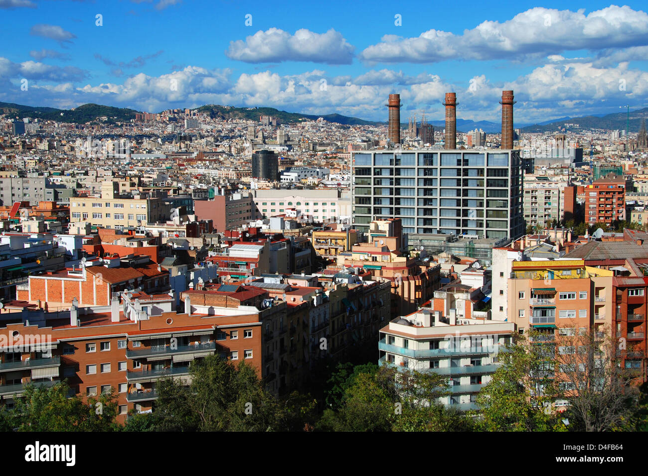 Barcelona cityscape skyline hi-res stock photography and images - Alamy