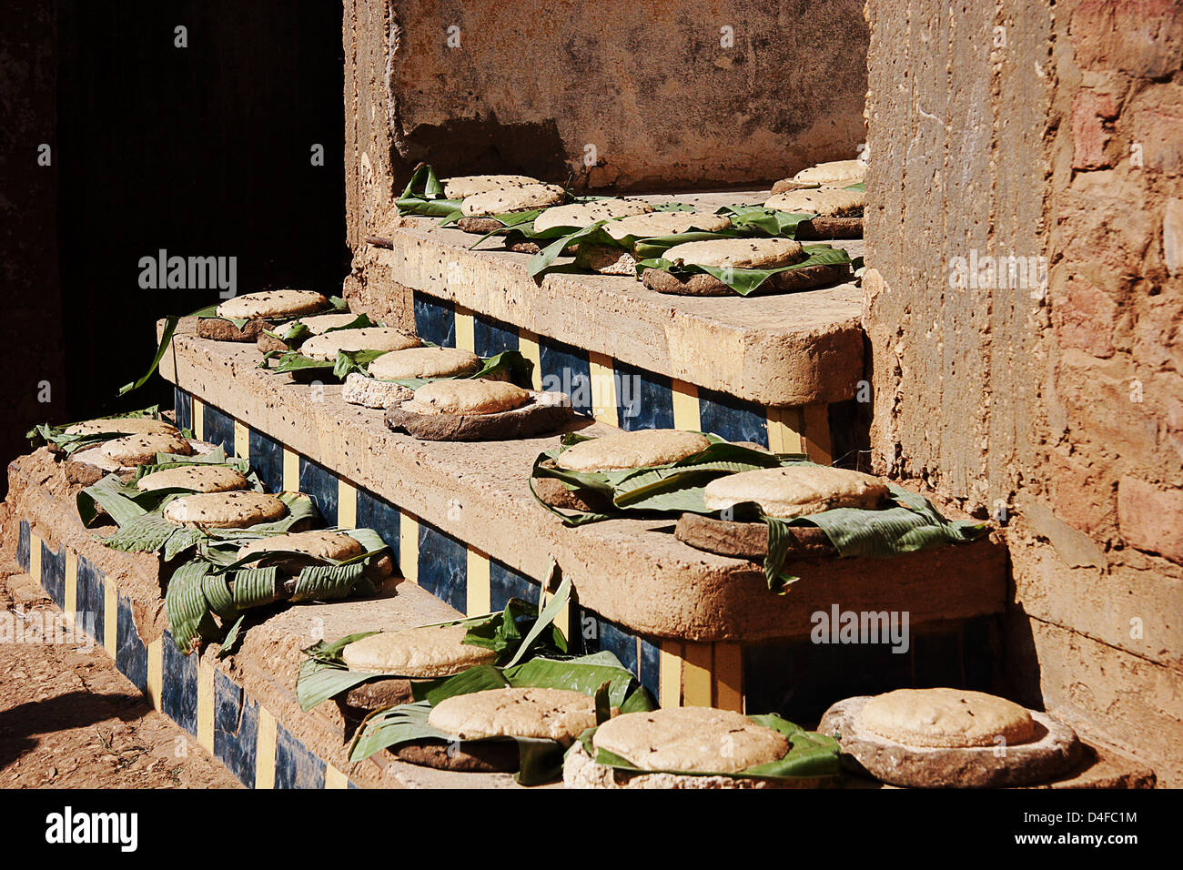 Egyptian bread making hires stock photography and images Alamy