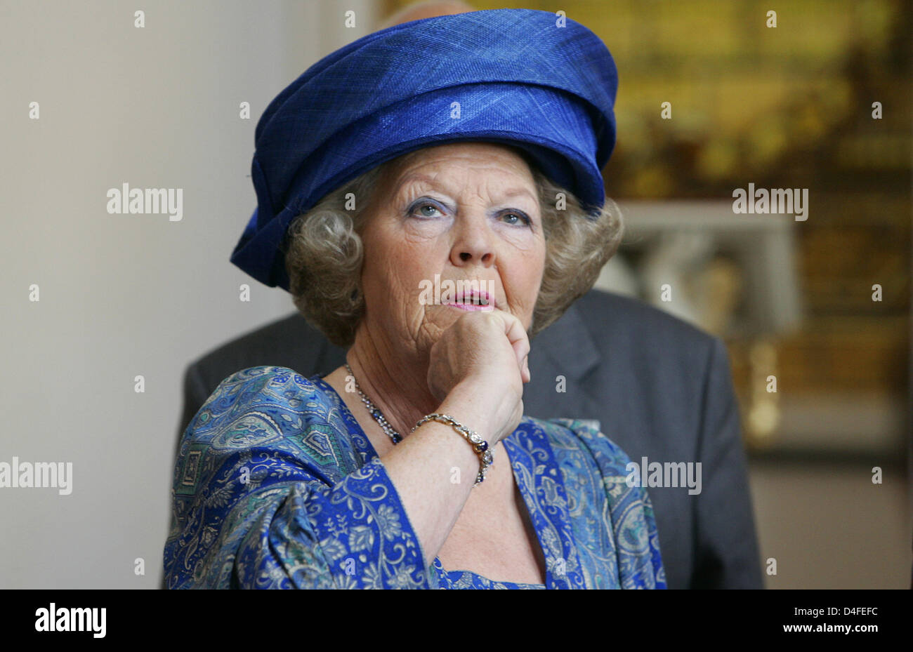 Beatrix Emahauser Queen Beatrix of the Netherlands visits the Elector Prince Castle ...