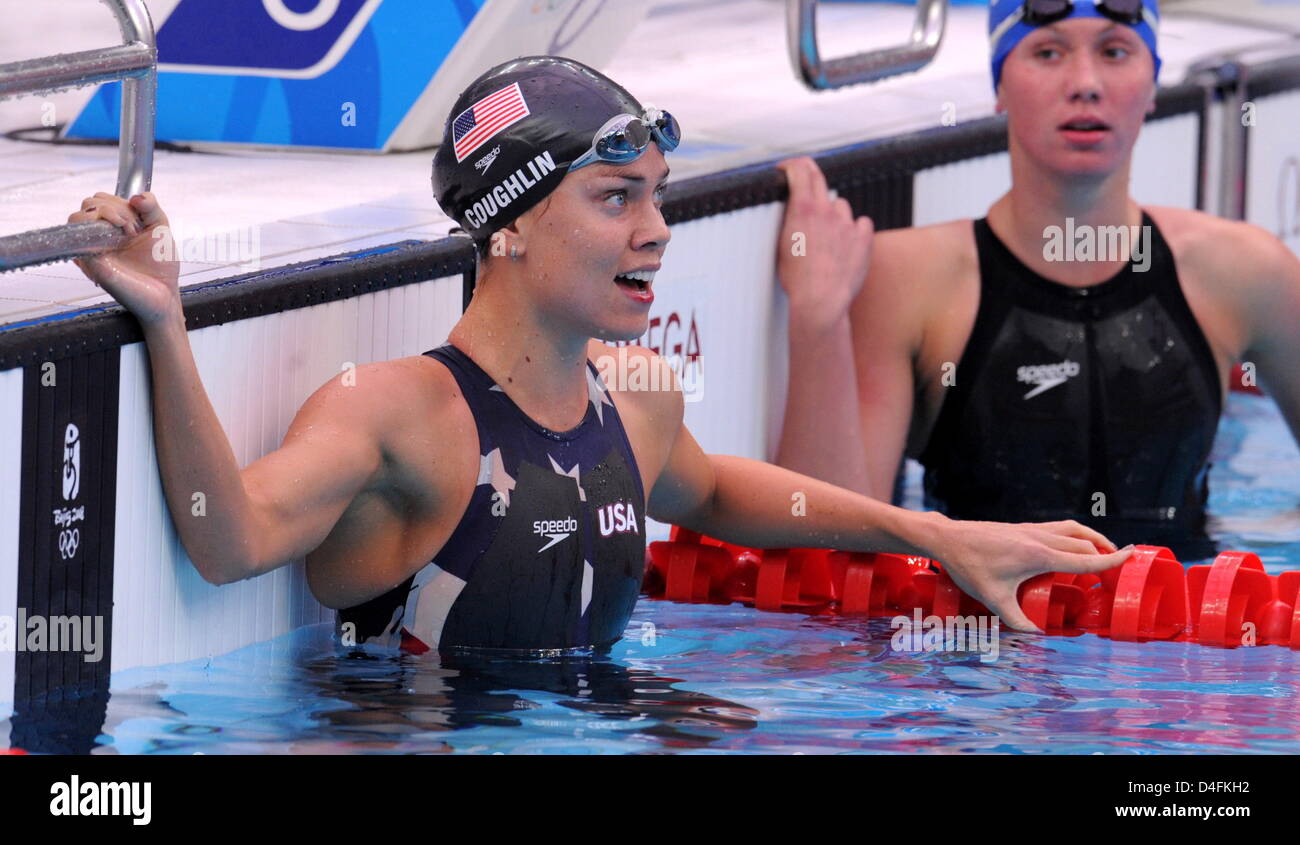 US swimmer Natalie Coughlin (L) reacts after the women's 200m individual  medley semifinal during the 2008 Beijing Olympics swimming finals at the  National Aquatics Center in Beijing, China, 12 August 2008. Photo:, image size:1300x845