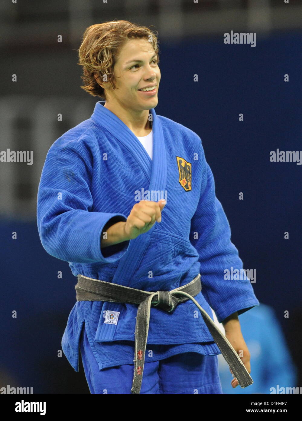 Heide Wollert From Germany Wins Against Vivian Yusuf Unseen From Nigeria In The First Round In The 78 Kg Category Of The Woman S Judo Events In The Beijing Science And Technology University