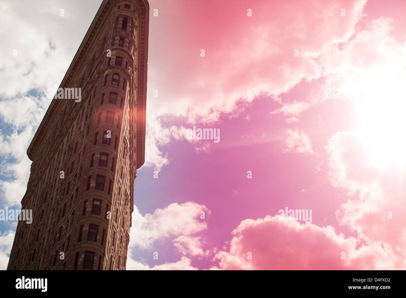 Highrise structure hi-res stock photography and images - Alamy