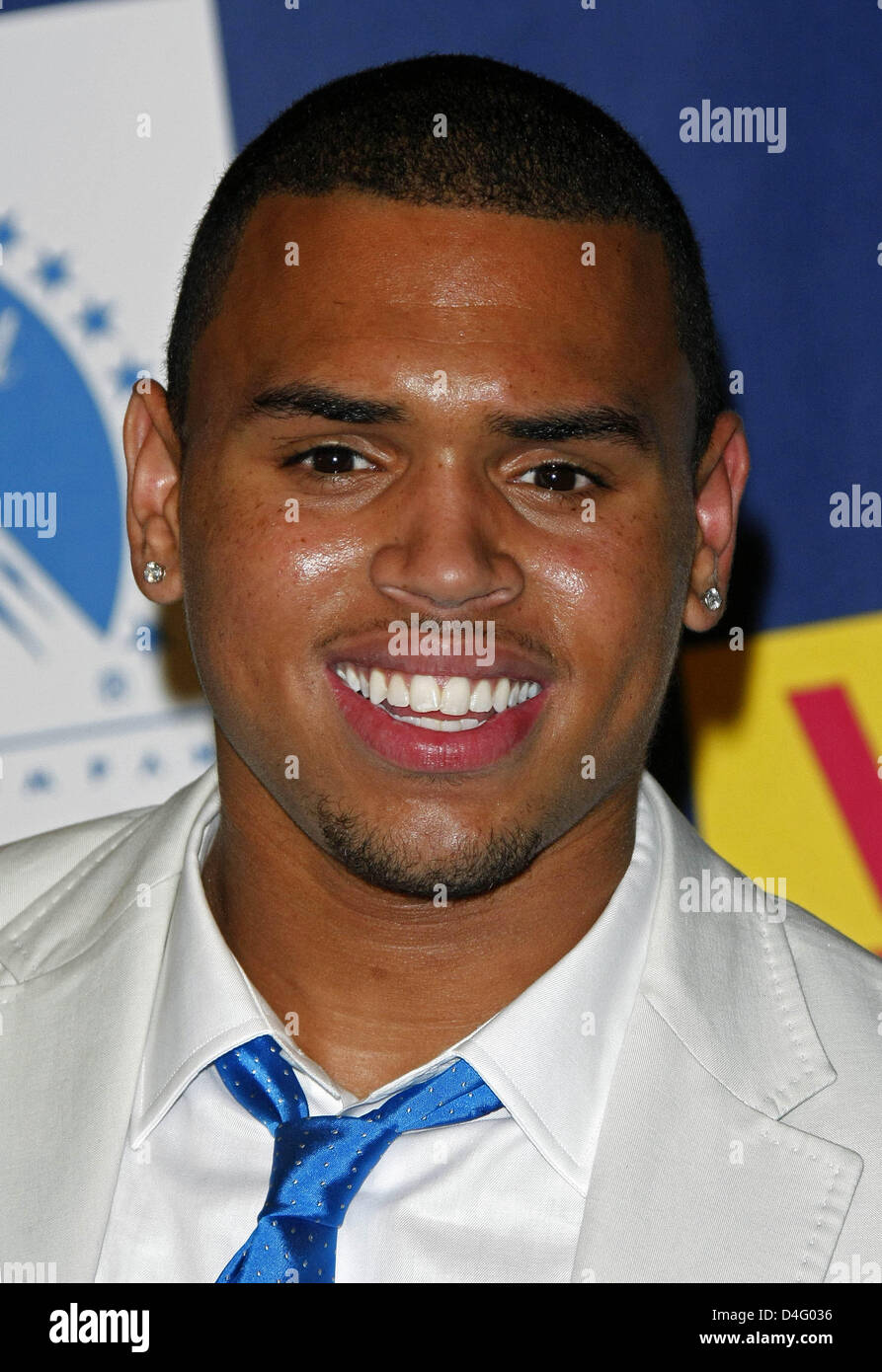 Chris Brown poses in the press room at the 2008 MTV Video Music Awards at Paramount Studios in Hollywood, Los Angeles, USA, 07 September 2008. Photo: Hubert Boesl Stock Photo