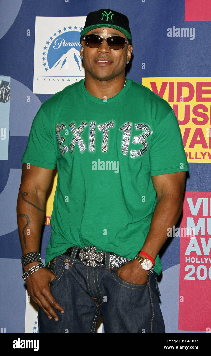 Rapper LL Cool J poses in the press room at the 2008 MTV Video Music Awards at Paramount Studios in Hollywood, Los Angeles, USA, 07 September 2008. Photo: Hubert Boesl Stock Photo