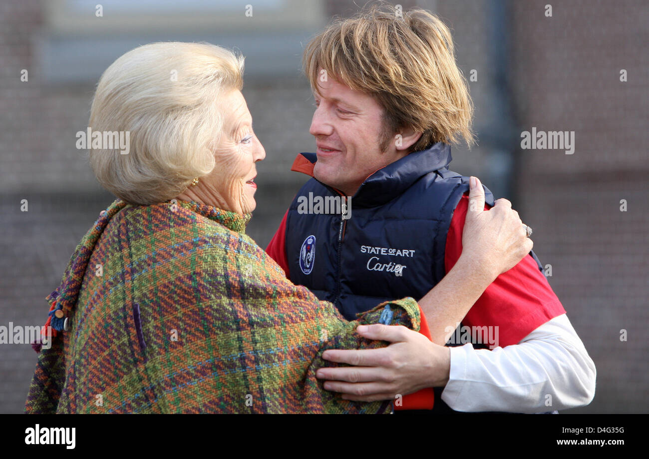 Queen Beatrix of the Netherlands (L) and Prince Pieter-Christiaan of ...