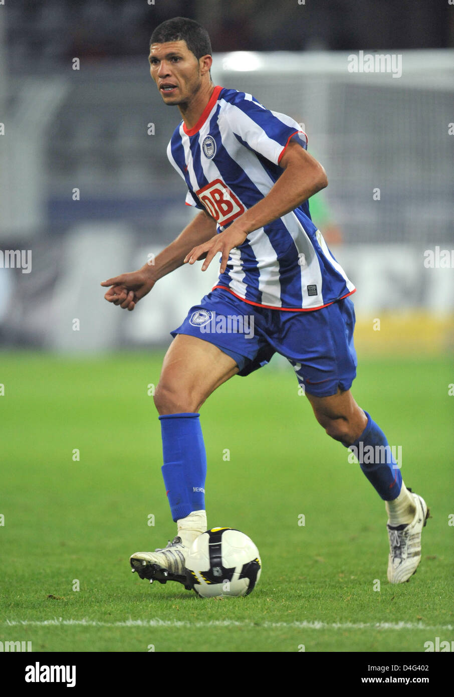 Brazilian Kaka of Hertha BSC Berlin is shown in action during the second round of the German Football Federation's DFB Cup vs Borussia Dortmund at Signal Iduna Park in Dortmund, Germany, 24 September 2008. Dortmund defeated Berlin 2-1. Photo: Bernd Thissen Stock Photo