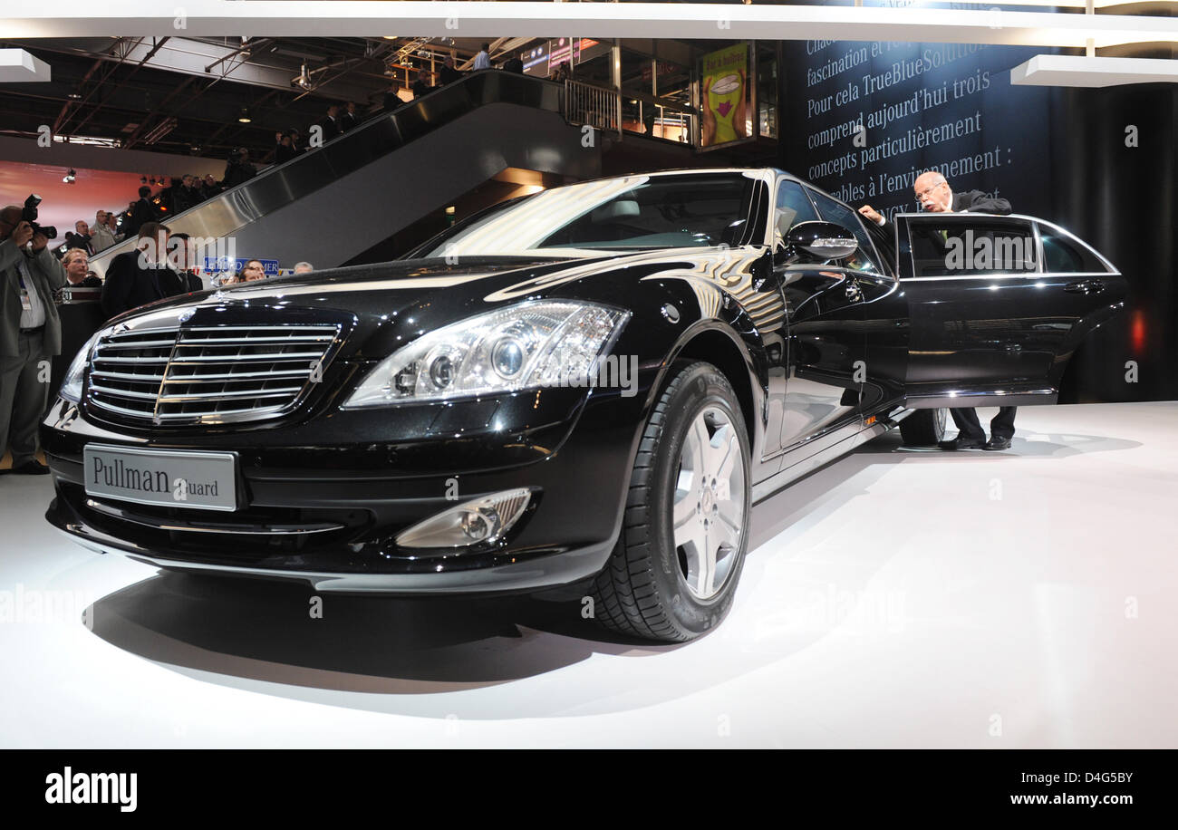 Ceo Of Daimler Ag Dieter Zetsche Presents The New Mercedes Benz Pullmann S 600 Ahead Of The Paris Motor Show In Paris France 02 October 08 The Biennial Auto Show Presents The Latest Ceo Of Daimler Ag Dieter Zetsche Presents The New Mercedes Benz Pullmann S 600 Ahead Of The Paris Motor Show In Paris France 02 October 08 The Biennial Auto Show Presents The Latest