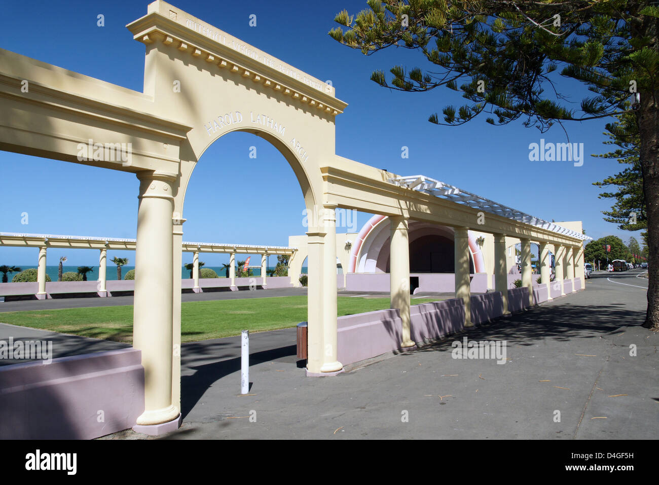 The Harold Latham Arch on Marine Parade Napier New Zealand Stock Photo