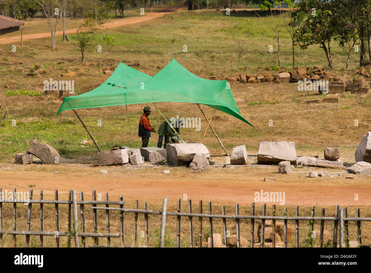 Canopy tent hi-res stock photography and images - Alamy