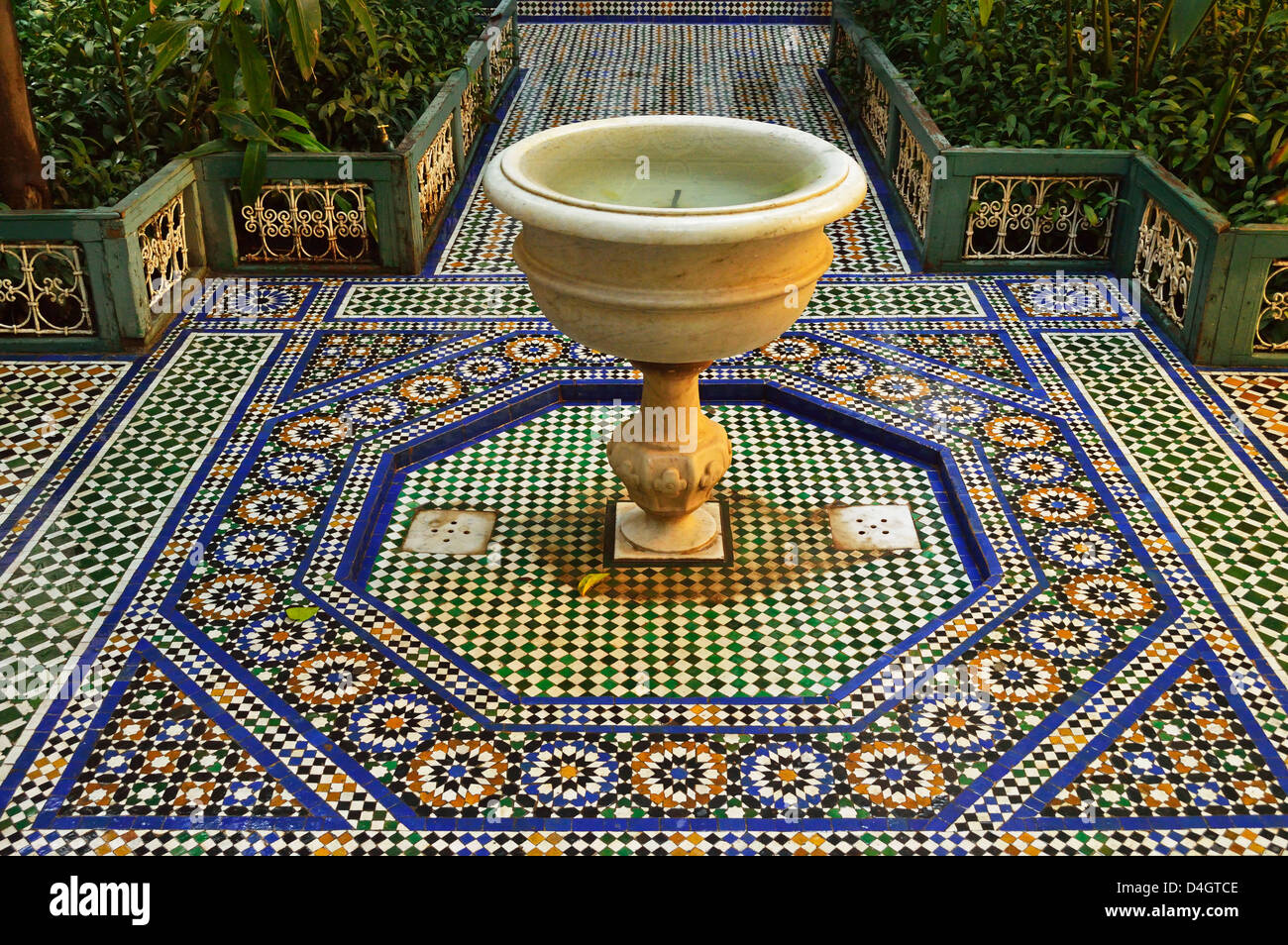 Fountain, Palais de la Bahia, Medina, Marrakesh, Morocco, North Africa Stock Photo