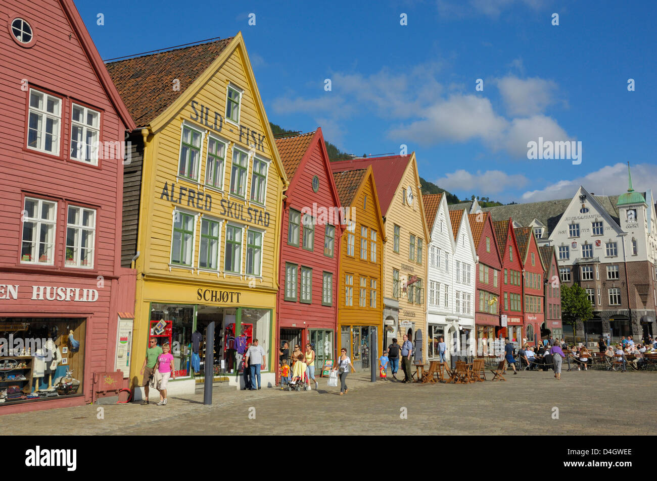 Wooden buildings on the waterfront, Bryggen, Vagen harbour, UNESCO World Heritage Site, Bergen, Hordaland, Norway, Scandinavia Stock Photo