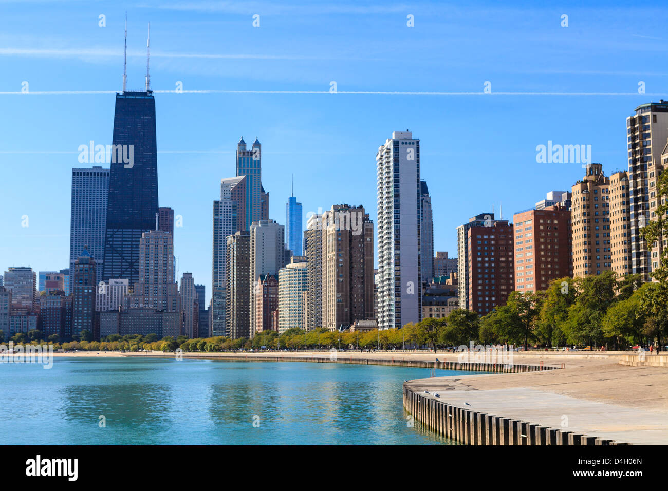 Chicago cityscape from North Avenue Beach, John Hancock Center on the left, Chicago, Illinois, USA Stock Photo