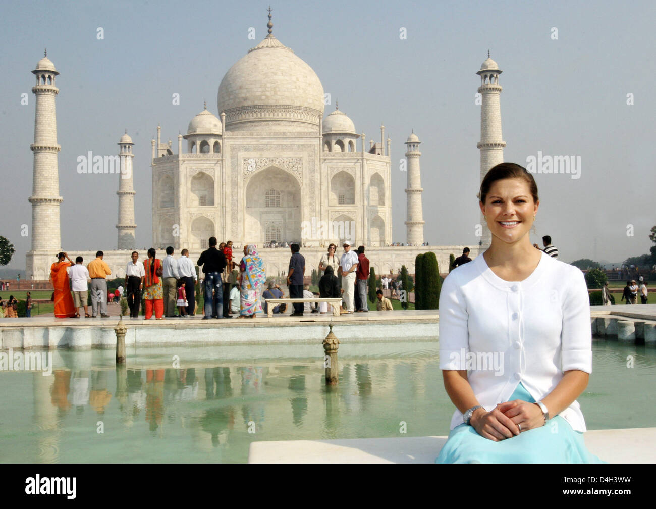 Crown Princess Victoria of Sweden poses in front of the Taj Mahal in Agra, India, Sunday, 19