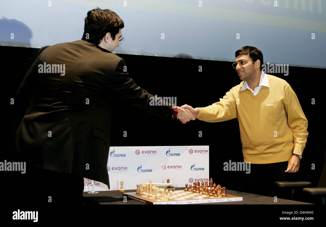 Viswanathan Anand (India) seen during the tenth match of the World Chess  Championship 2008 against Vladimir Kramnik (Russia) at 'Bundeskunsthalle'  in Bonn, Germany, 27 October 2008. Anand leads the overall ranking with