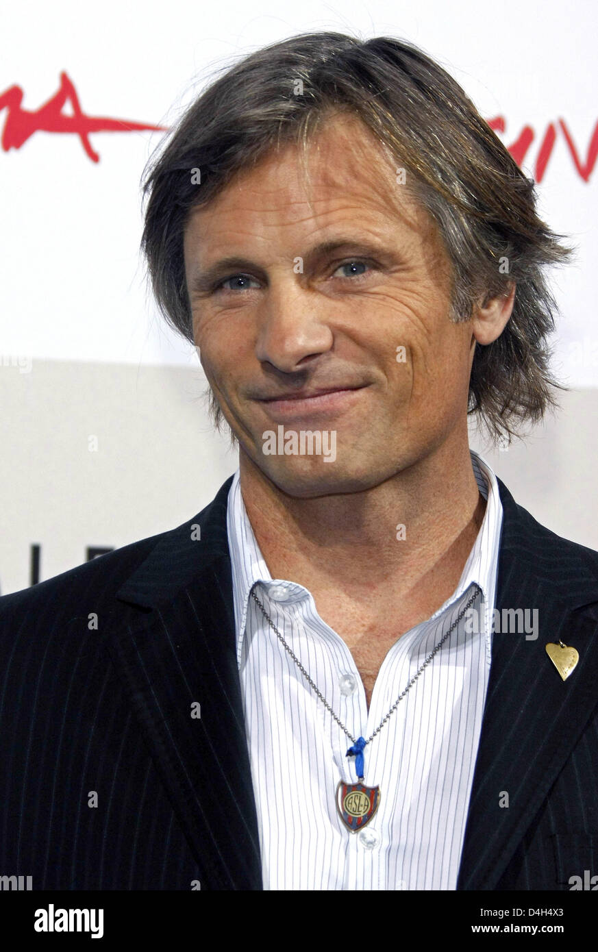 US actor Viggo Mortensen poses during a photocall for the film 'Appaloosa' during the 3rd Rome Film Festival in Rome, Italy, 25 October 2008. Photo: Hubert Boesl Stock Photo