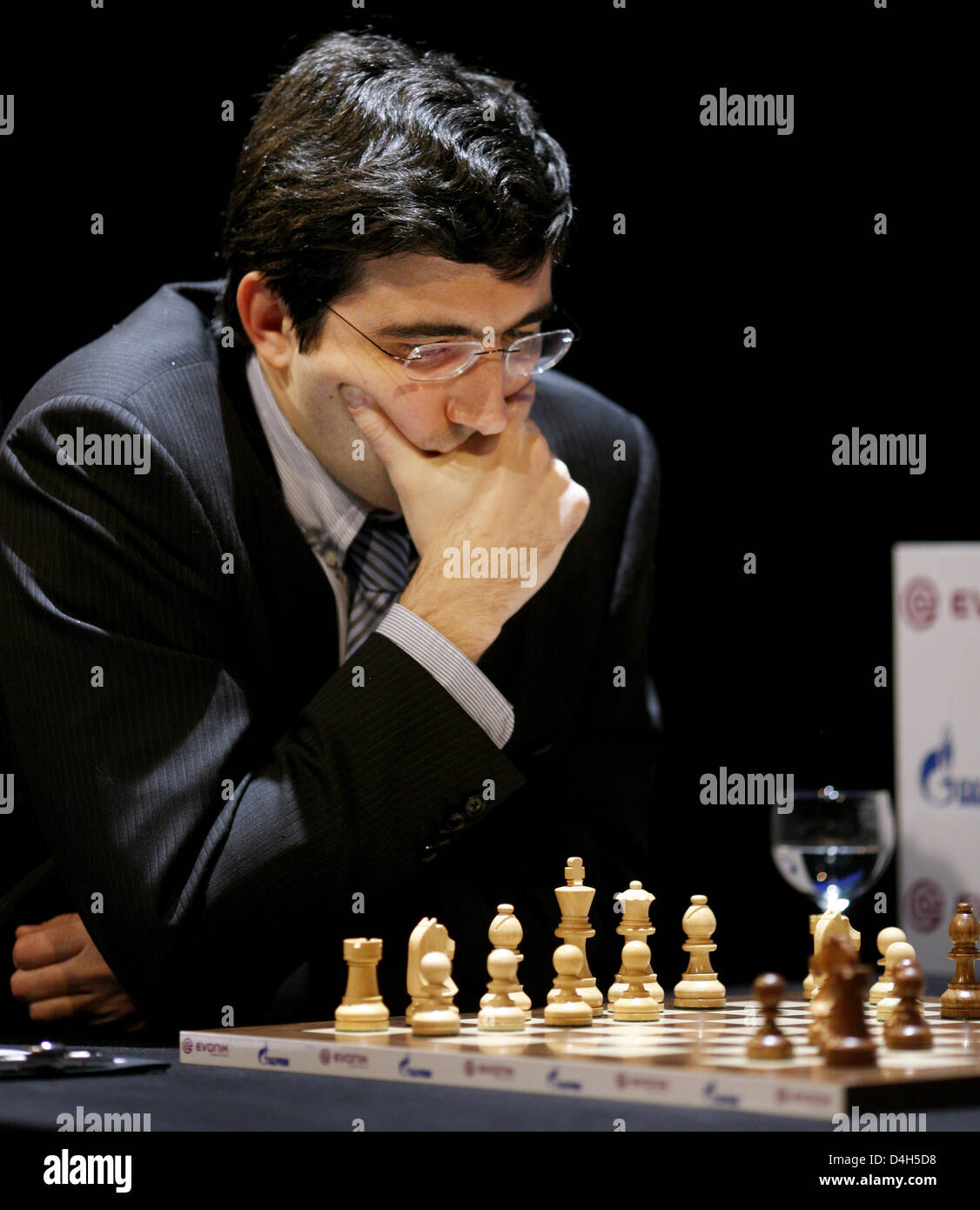 Vladimir Kramnik to coach 14 young Indian players at 10-day camp