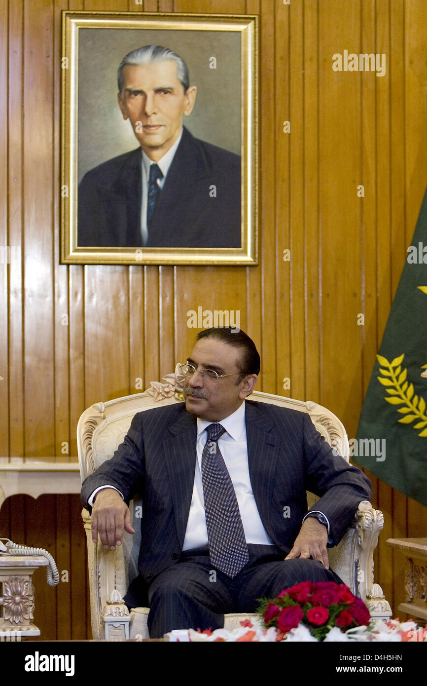 The President of the Islamic Republic of Pakistan, Asif Ali Zardari, seen at the Presidential Palace in Islamabad, Pakistan, 28 October 2008. Photo: Arno Burgi Stock Photo