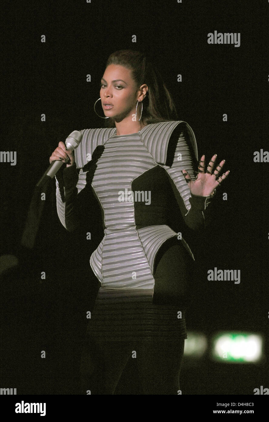 US singer Beyonce performs during the award ceremony of the MTV Europe ...