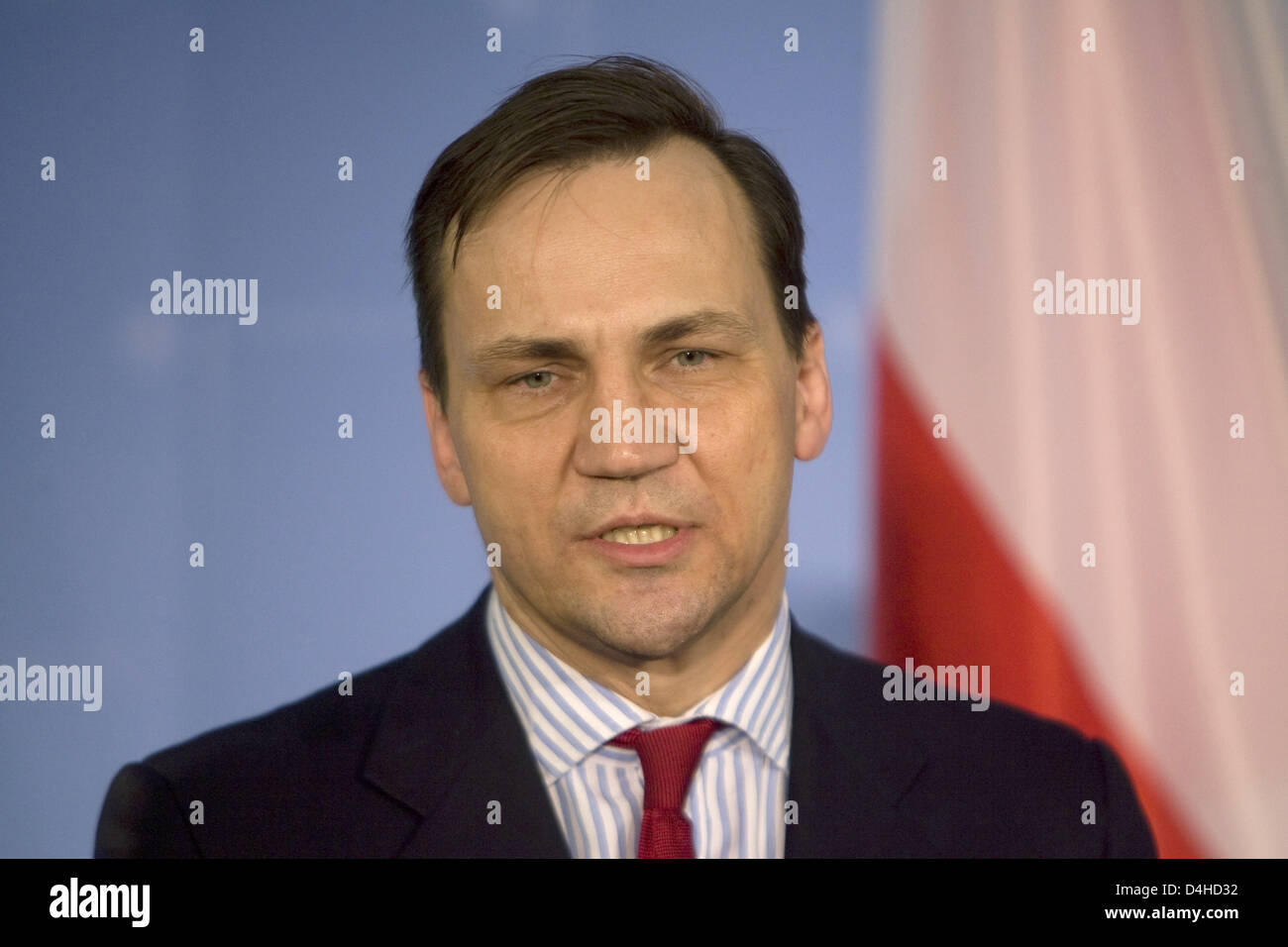 Poland?s Foreign Minister, Radek Sikorski, captured during a short statement at the Federal Foreign Office in Berlin, Germany, 05 December 2008. Photo: Arno Burgi Stock Photo
