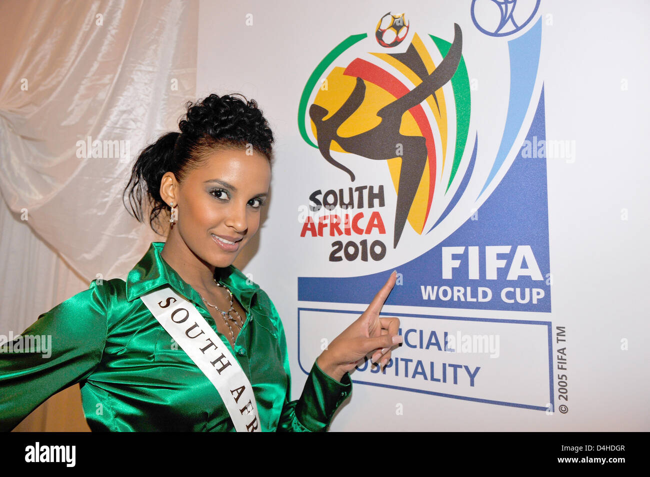 Miss South Africa, Tansey Coetzee, poses in front of the logos of the Confederations Cup 2009 and FIFA Soccer World Cup 2010 in Johannesburg, South Africa, 20 November 2008. Photo: Gero Breloer Stock Photo