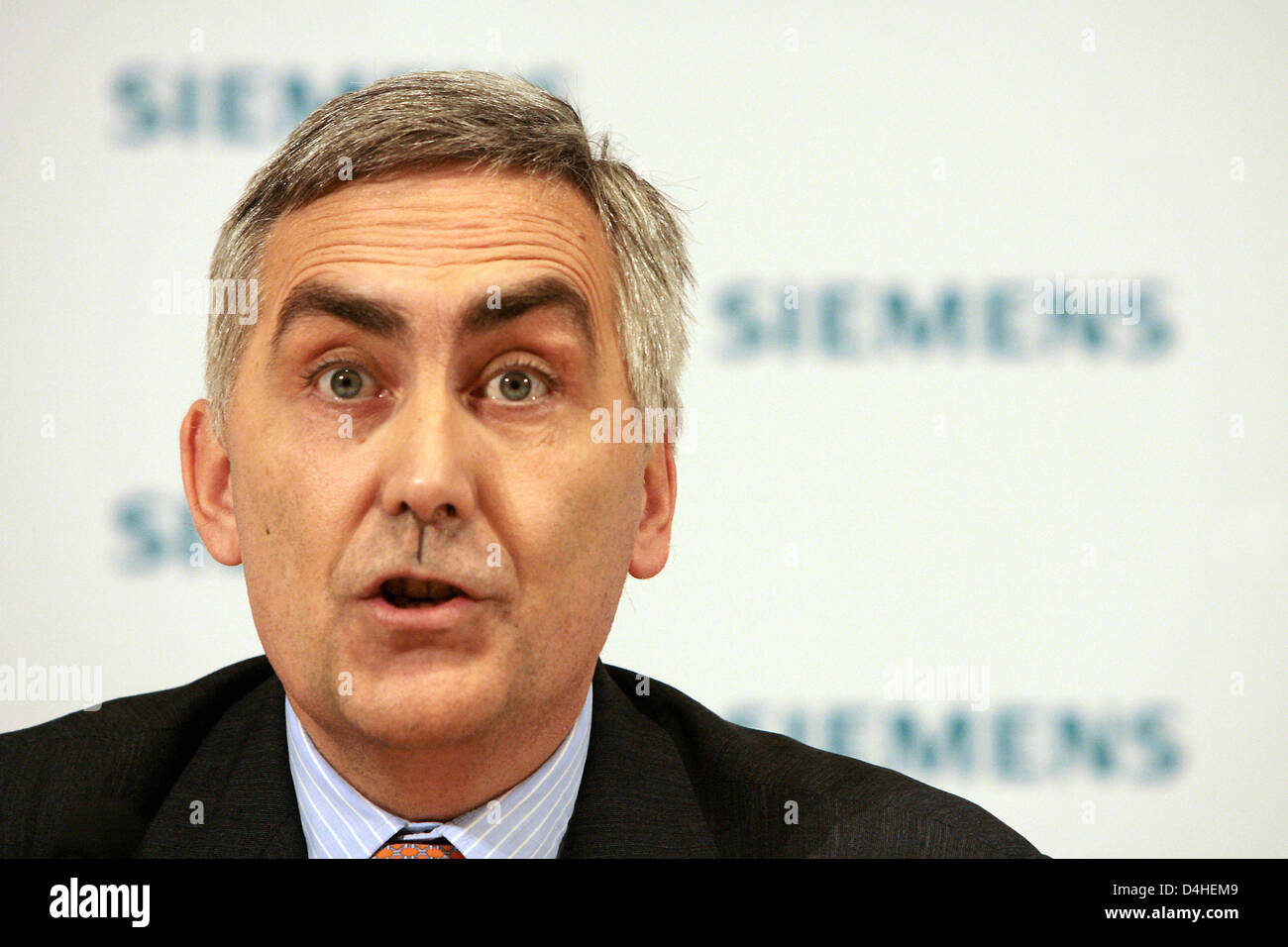 Chairman of electrotechnology giant Siemens, Peter Loescher, speaks