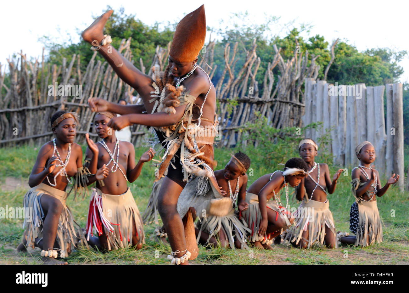 Young Zulu Women Young Zulu Women