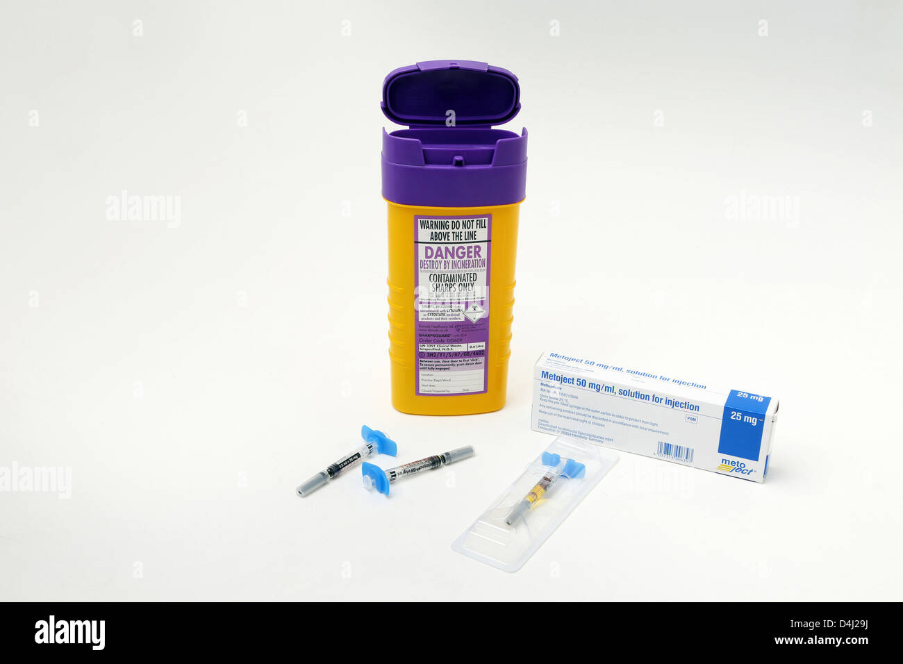 Methotrexate Injectable and Sharps Bin with purple lid Stock Photo Alamy