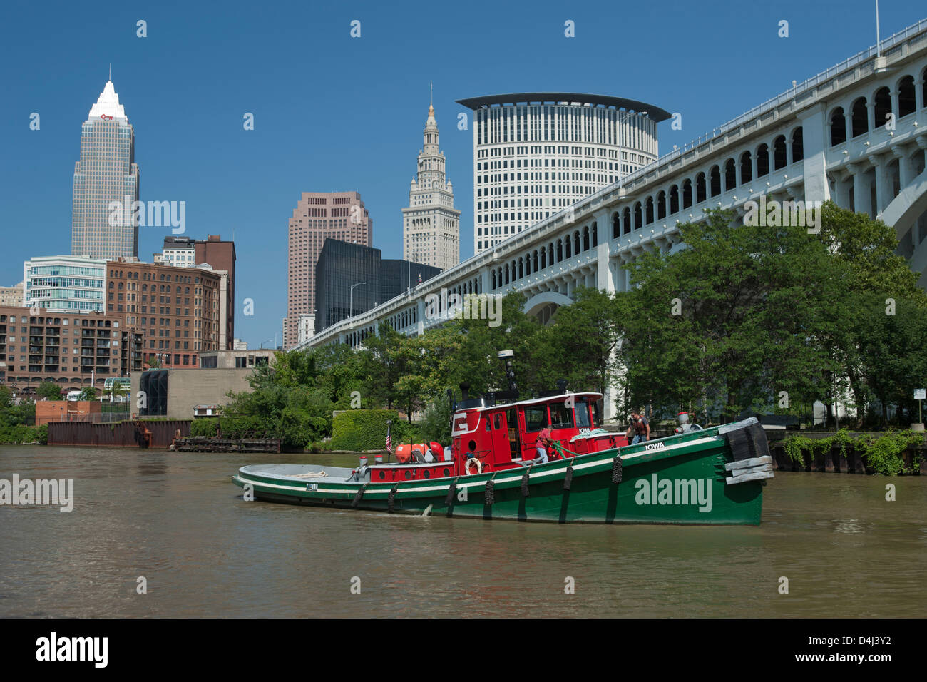 TUG BOAT CUYAHOGA RIVER AT SETTLERS LANDING PARK DOWNTOWN SKYLINE ...