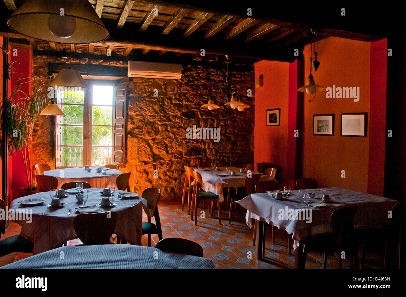 Comedor rural hi-res stock photography and images - Alamy
