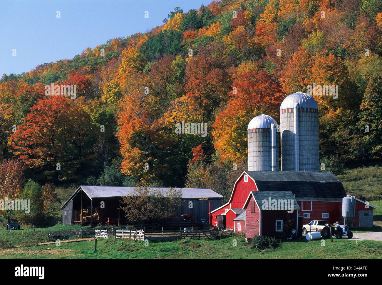Vermont farm barn hires stock photography and images Alamy