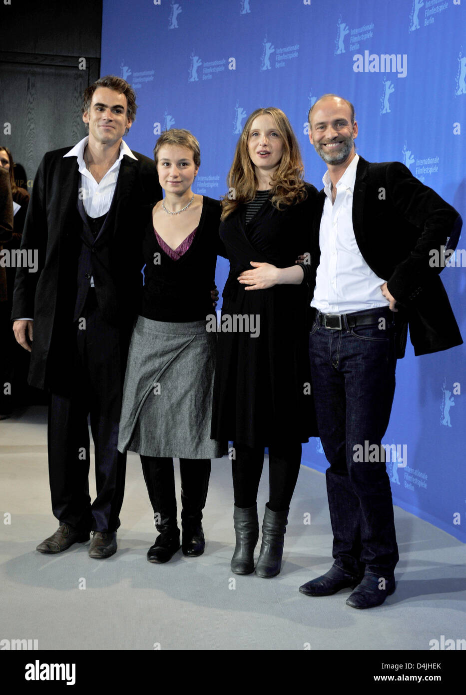 Actor Sebastian Blomberg (L-R), Anamaria Marinca, Julie Delpy and producer Andro Steinborn pose during a photo call for their film ?The Countess? at the 59th Berlin International Film Festival in Berlin, Germany, 09 February 2009. The film runs in the ?Panorama Special? competition. A total of 18 films compete for the Silver and Golden Bears at the 59th Berlinale. Photo: Gero Brelo Stock Photo