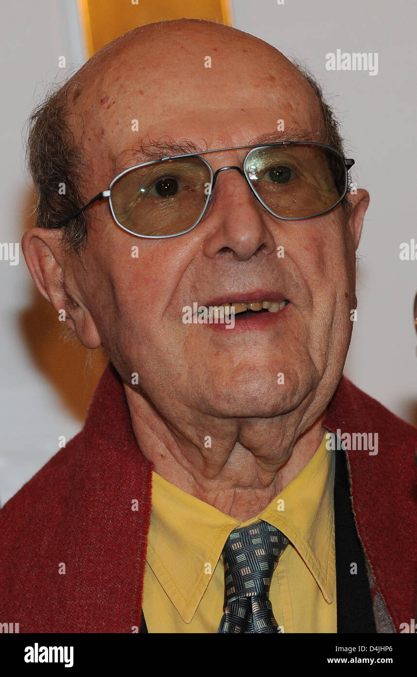Portuguese director Manoel de Oliveira is pictured during the 59th Berlin International Film Festival in Berlin, Germany, 10 February 2009. The still active 100-year-old director de Oliveira was honoured with the lifetime achievement award, the ?Berlinale Camera?. Photo: Jens Kalaene Stock Photo